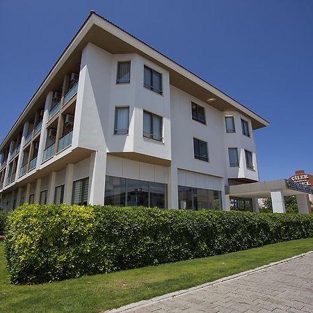 Cilek Marina Hotel Çeşme Exteriör bild